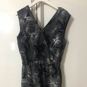 Ann Taylor Loft Outlet short jumper